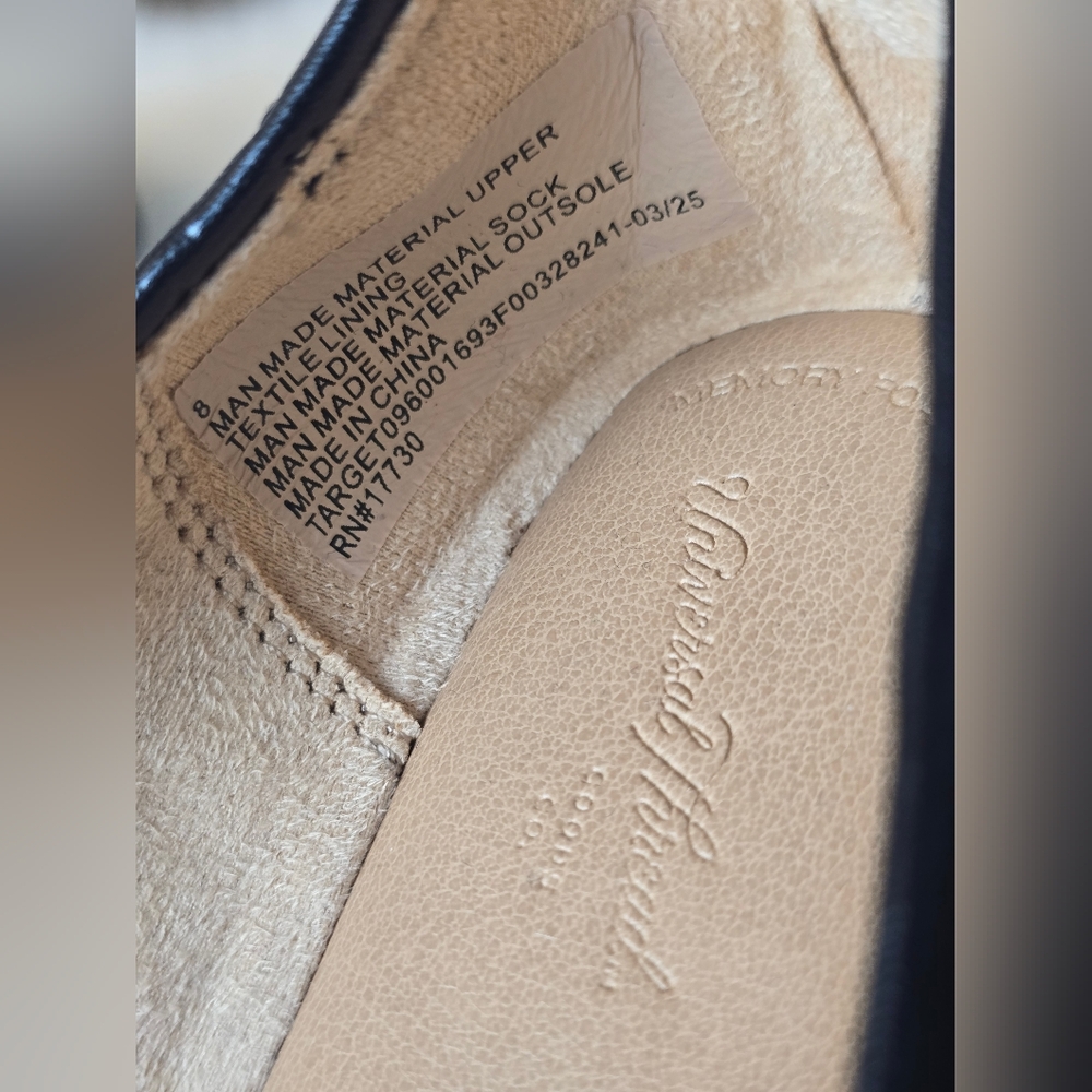 Universal Threads Classic Women's Black Flats - Picture 10 of 12